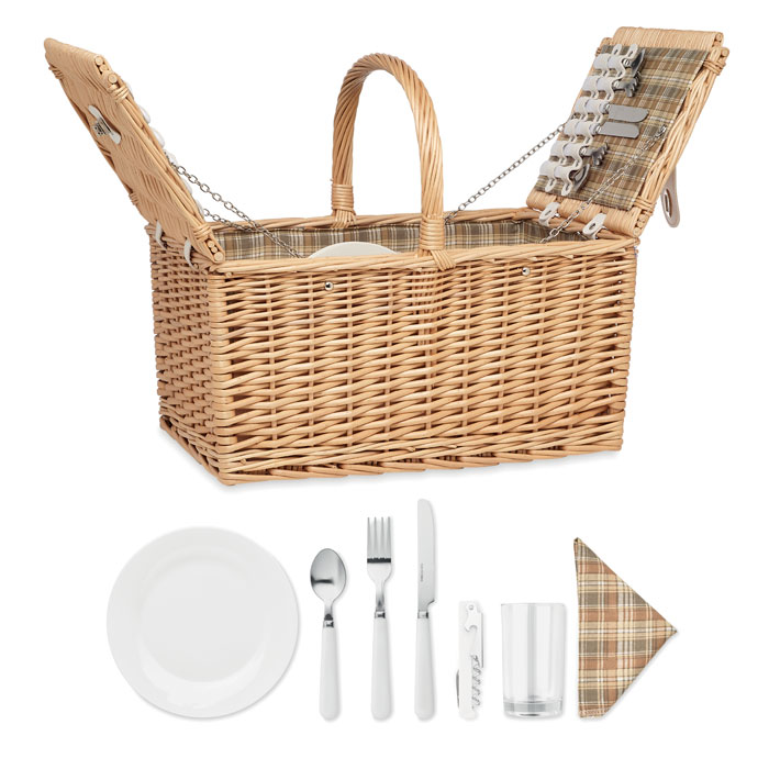 Wicker picnic basket for 4 people with your logo
