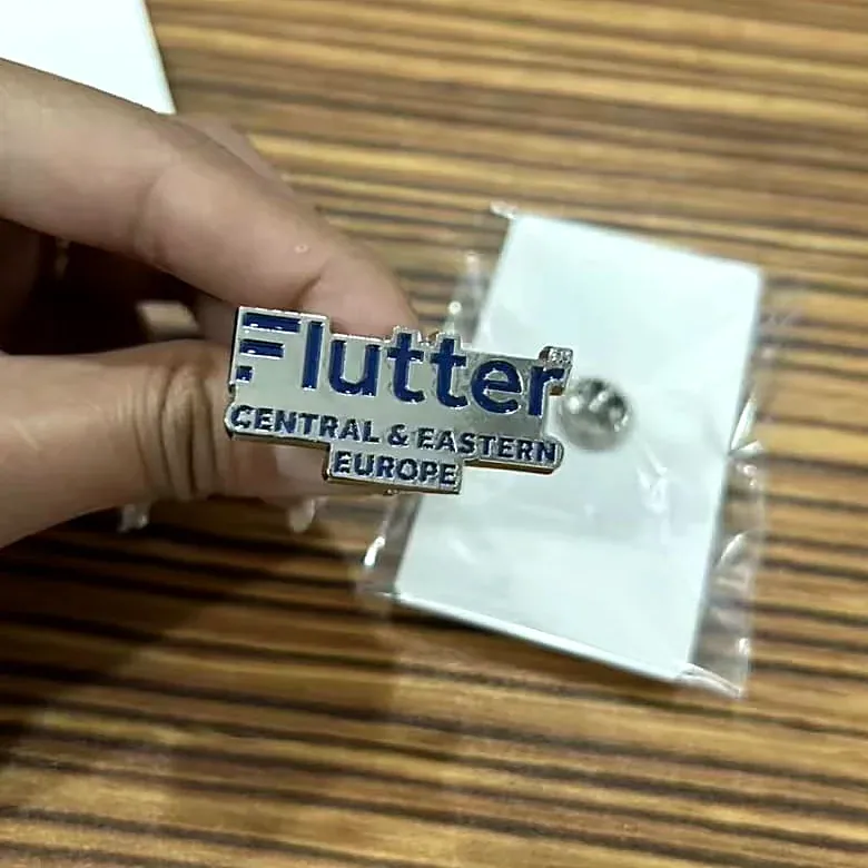 Enamel pins branded for Flutter CEE